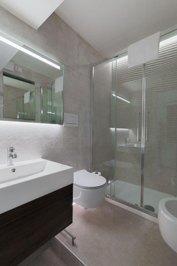 Duomo Apartment Milan Exterior photo