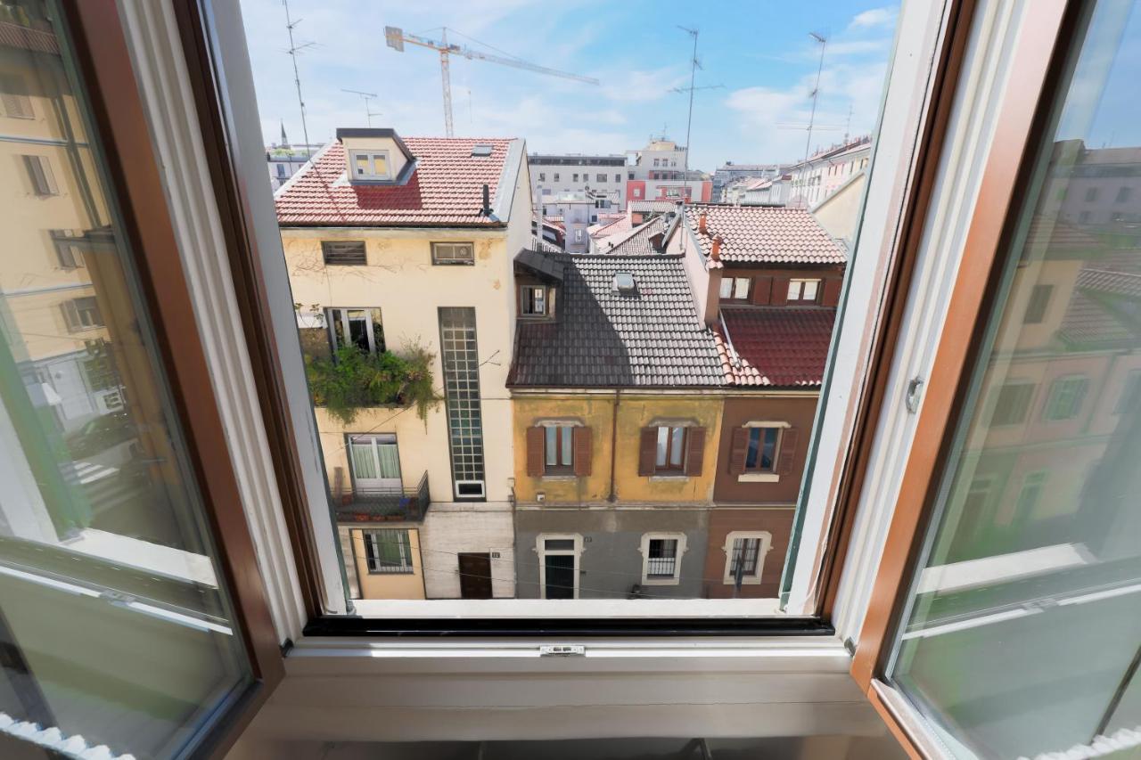 Duomo Apartment Milan Exterior photo